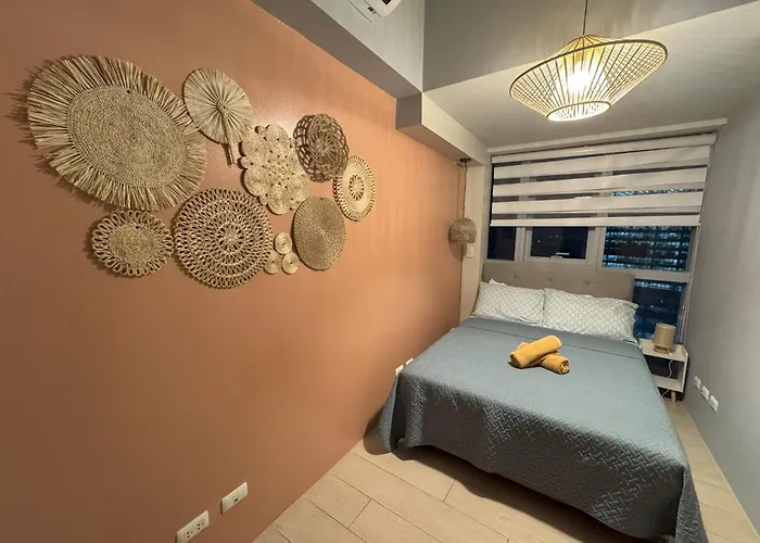 Apartamento Cozy 3 Bedroom In Uptown Parksuites - Near Mall, Restaurants And Supermarket *