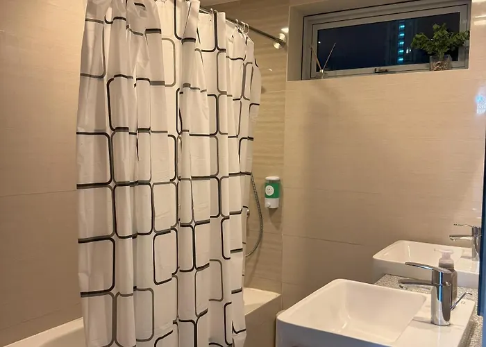 Cozy 3 Bedroom In Uptown Parksuites - Near Mall, Restaurants And Supermarket Apartamento Manila