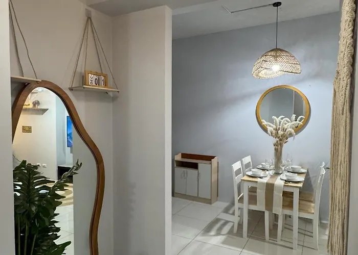 Cozy 3 Bedroom In Uptown Parksuites - Near Mall, Restaurants And Supermarket Apartamento Manila