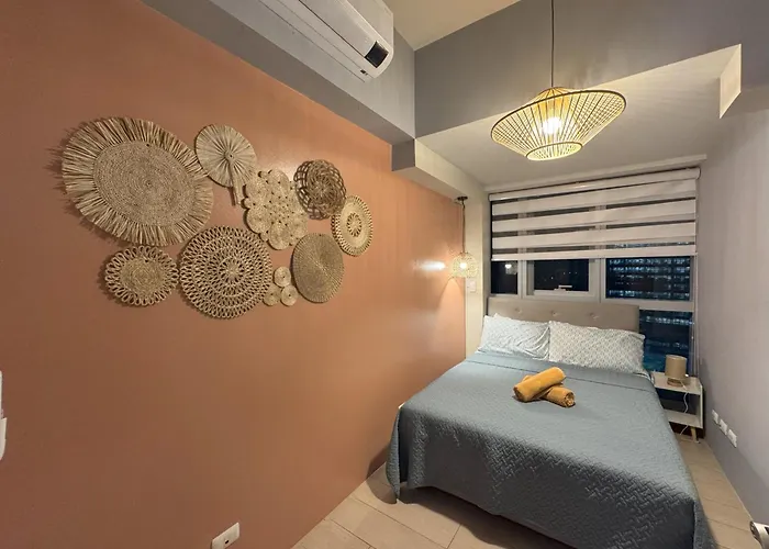 Apartamento Cozy 3 Bedroom In Uptown Parksuites - Near Mall, Restaurants And Supermarket *