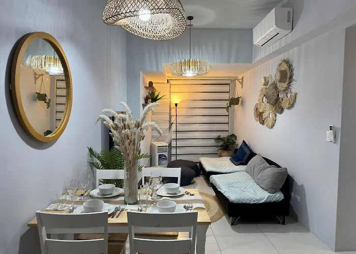 Cozy 3 Bedroom In Uptown Parksuites - Near Mall, Restaurants And Supermarket Apartamento
